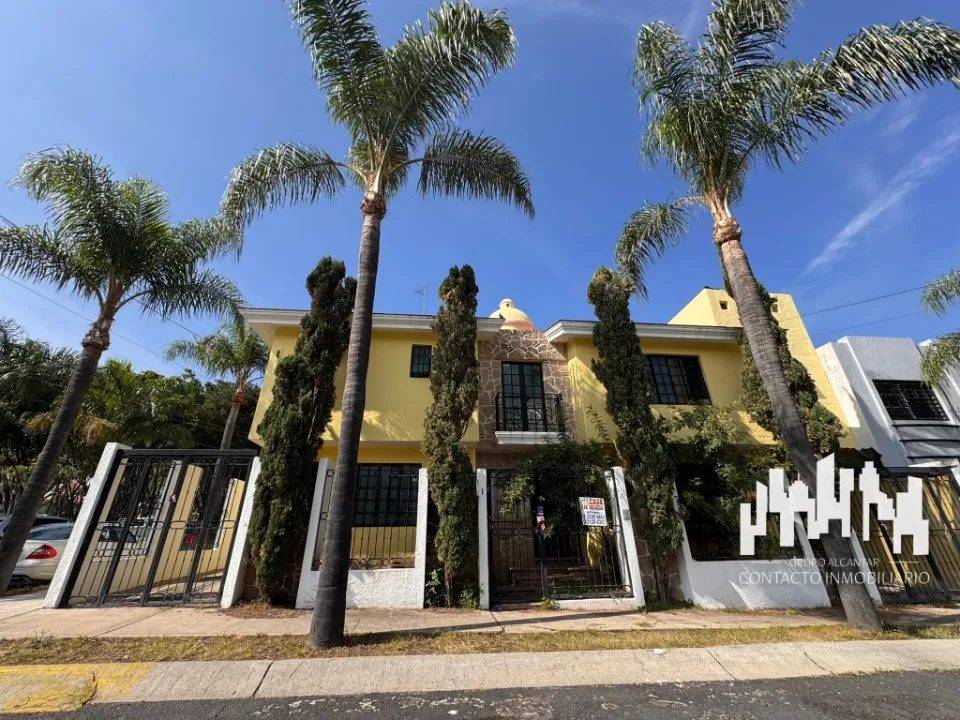 Casa en venta en Paseo Rey Juan Carlos I, Colinas del Rey, Zapopan