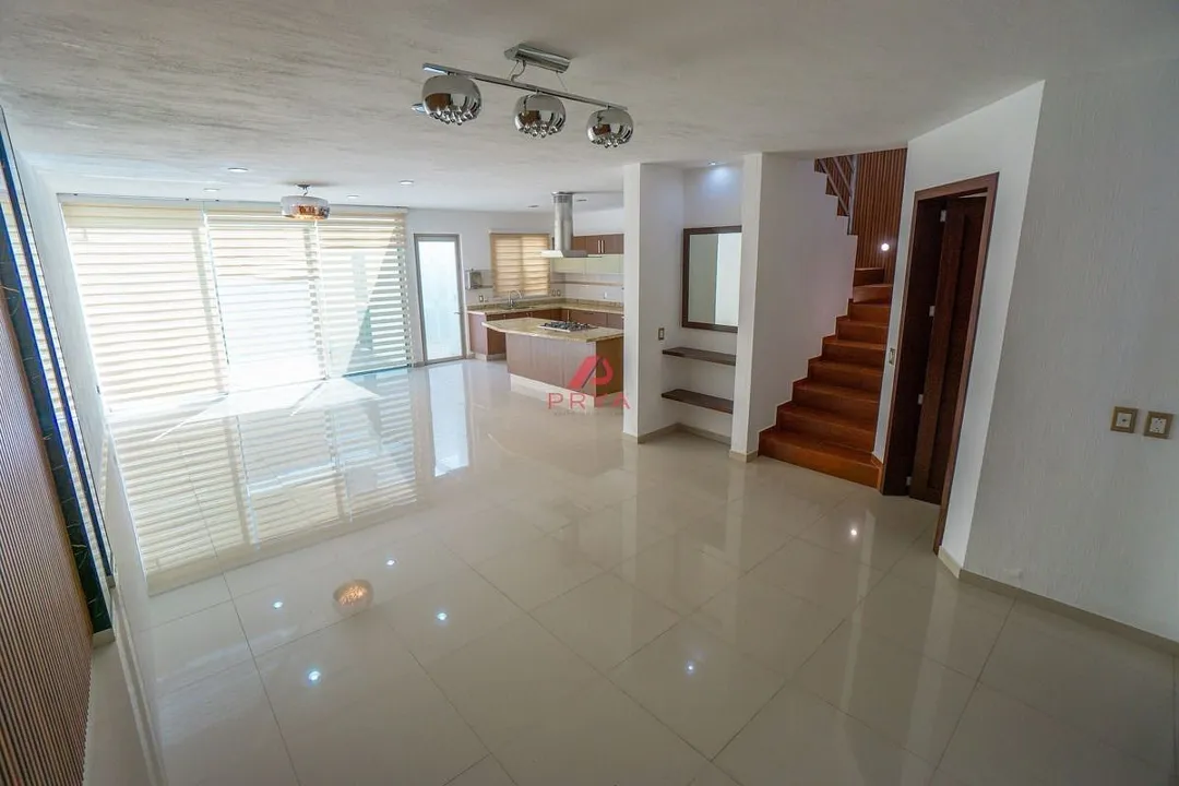 Foto 5 de Casa en venta en Del Pilar Residencial, Tlajomulco de Zúñiga,con 4 rec y Alberca