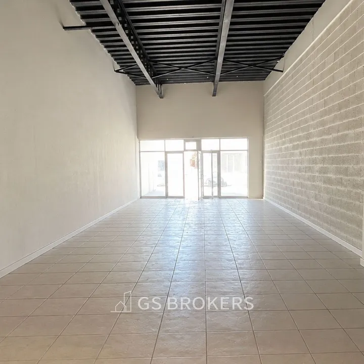 Foto 5 de Locales Comerciales 32,33 y 48 en venta Plaza Silver Center | Technology Park