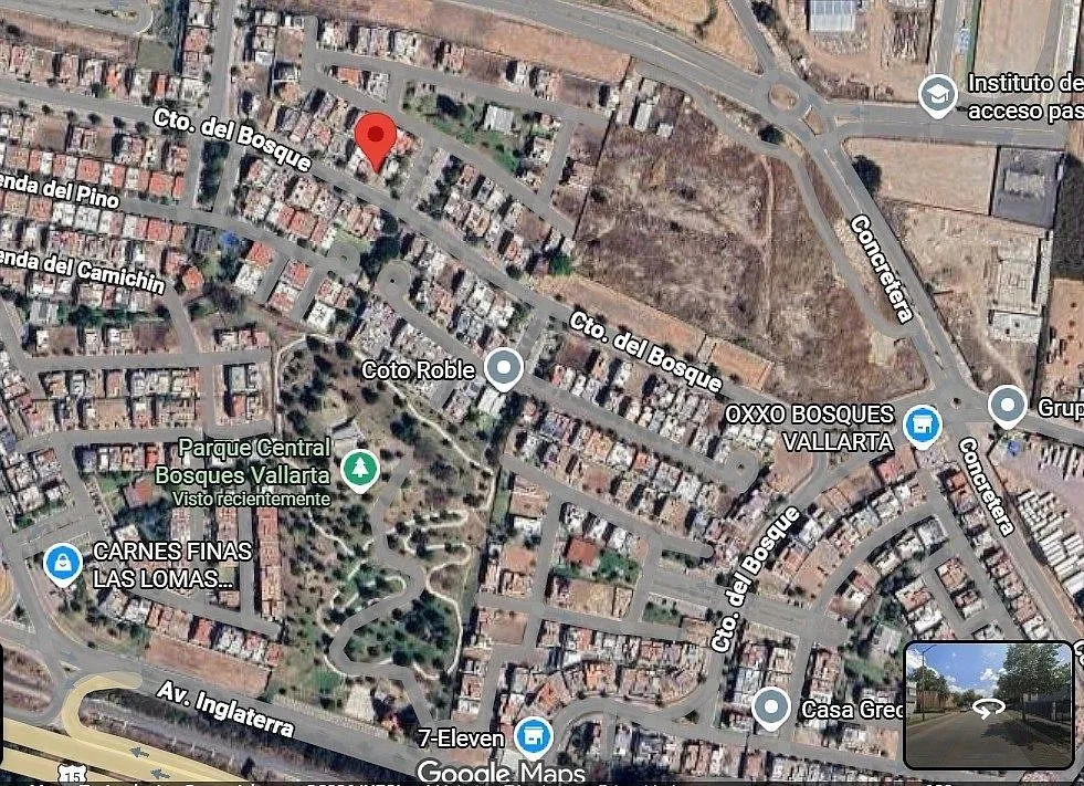 Foto 8 de TERRENO SOBRE AVENIDA EN BOSQUES VALLARTA, ZAPOPAN, JALISCO.