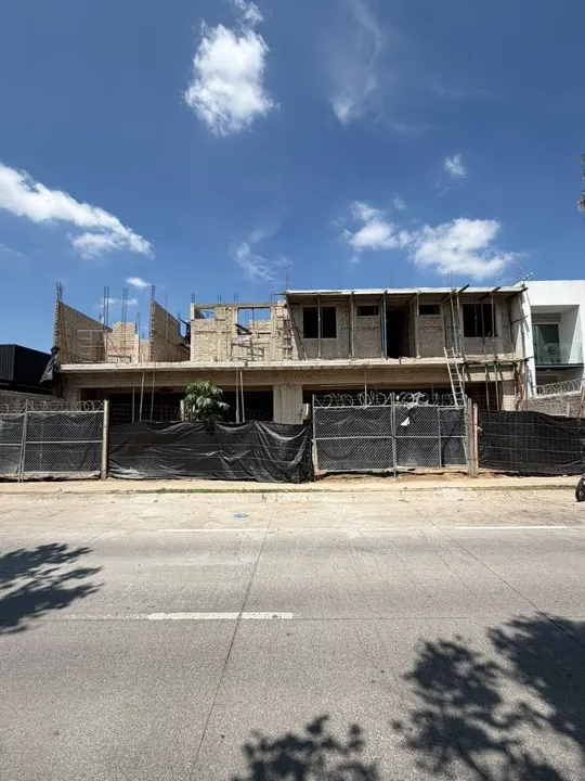 Local comercial en renta en Solares