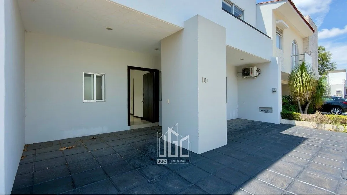 Foto 4 de CASA EN VENTA EN PUERTA DEL VALLE – ZAPOPAN