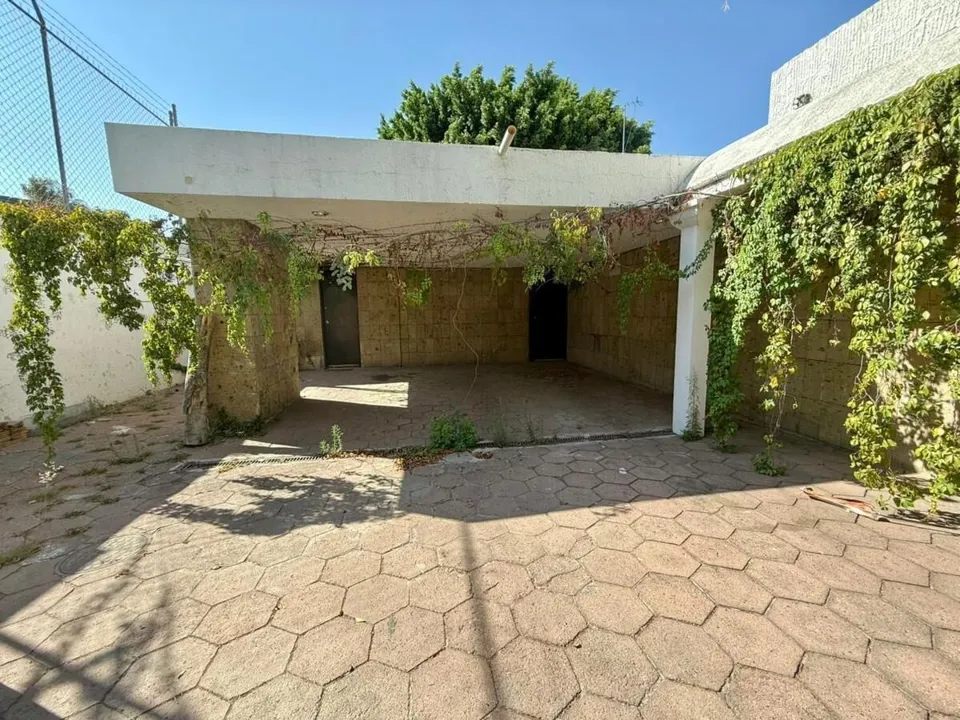 Foto 6 de Casa en Venta sobre Pablo Neruda a Precio de Terreno