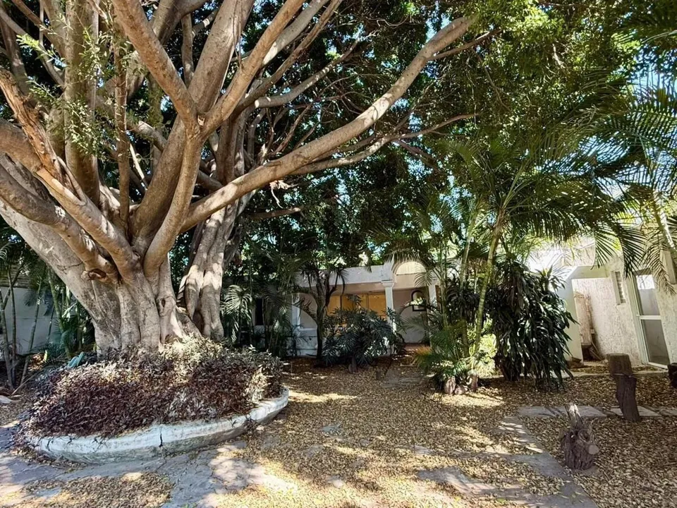 Foto 9 de Casa en Venta sobre Pablo Neruda a Precio de Terreno