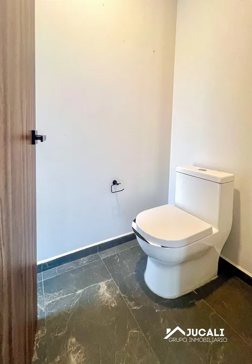 Foto 6 de Casa en venta dentro de coto en Valdepeñas, Zapopan, Jalisco