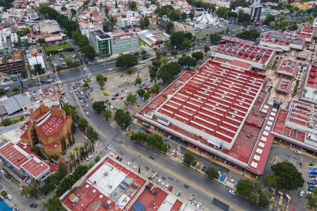 Foto 2 de Local Comercial en venta en Avenida Adolfo López Mateos Sur, Ciudad del Sol, Zapopan