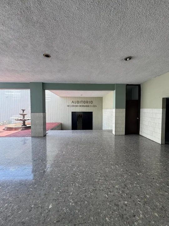 Foto 6 de Edificio Funcional en Venta: 5 Niveles con Auditorio y Estacionamiento