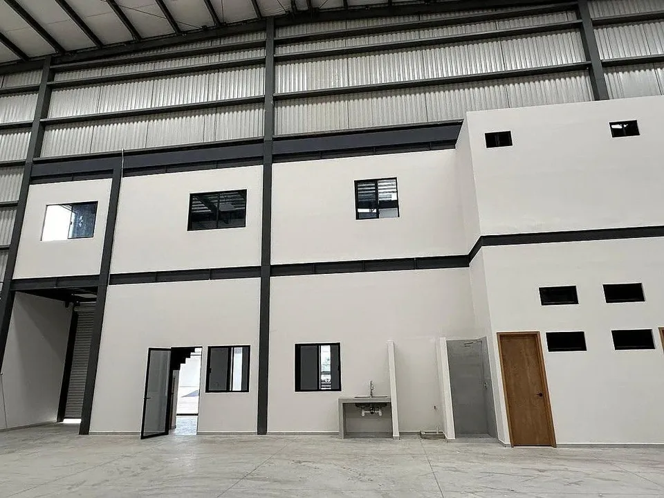 Foto 8 de Bodega en Renta , NAVE – Parque Industrial     TLAJOMULCO SUR