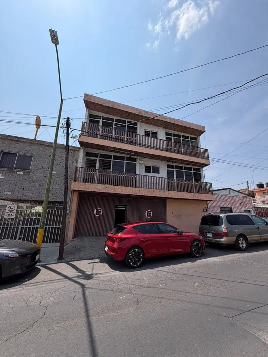 Foto 2 de Edificio en Renta en Guadalajara Centro El Retiro - Eulogio Parra 151Z
