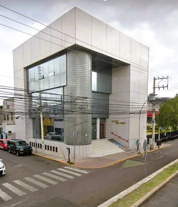 Local Comercial en renta en Avenida Constituyentes, Centro, Querétaro