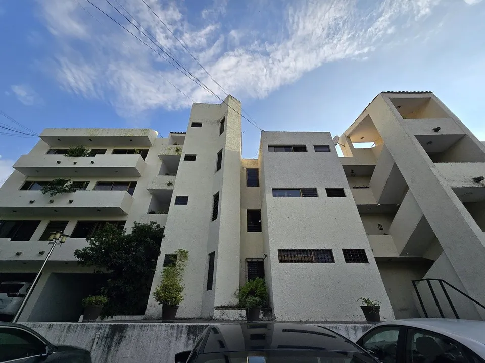 Foto 2 de Departamento en venta en Zona del Country