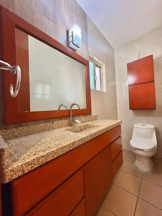 Foto 6 de CASA EN RENTA, 3 RECAMARAS, REAL SANTA ANITA