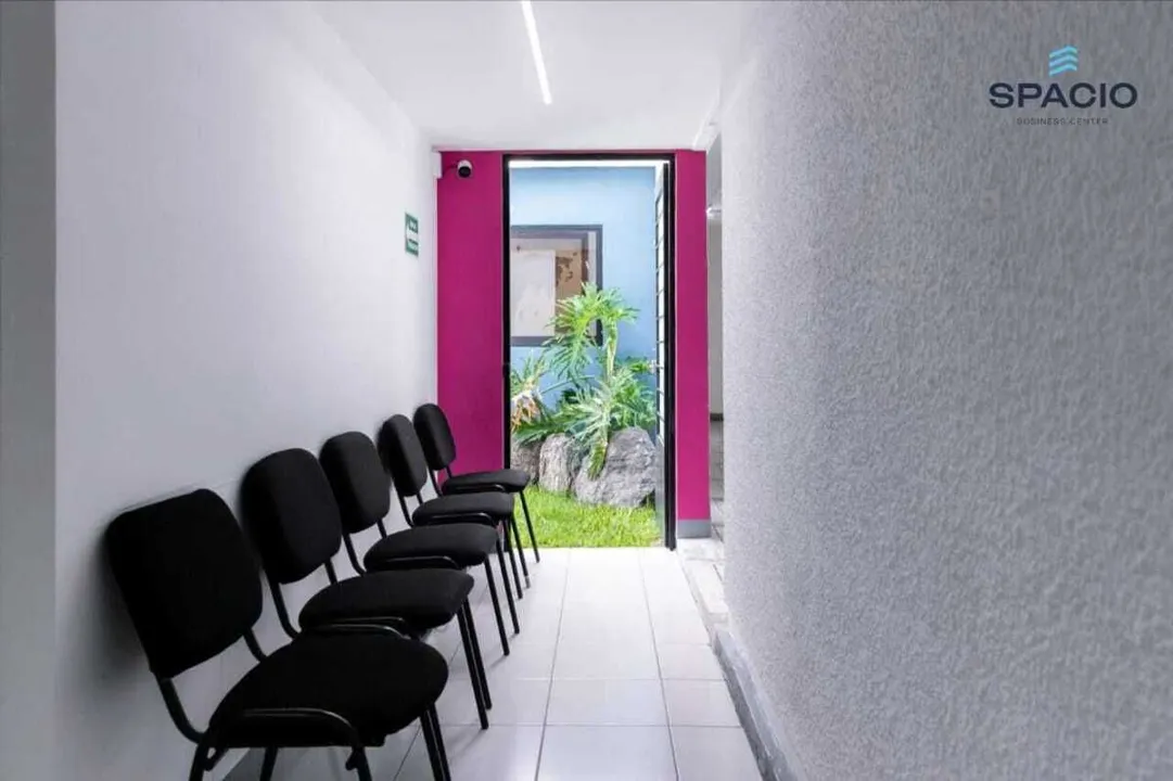 OFICINAS EN RENTA EN LA COLONIA JARDINES DEL BOSQUE A SUPER PRECIO!!!