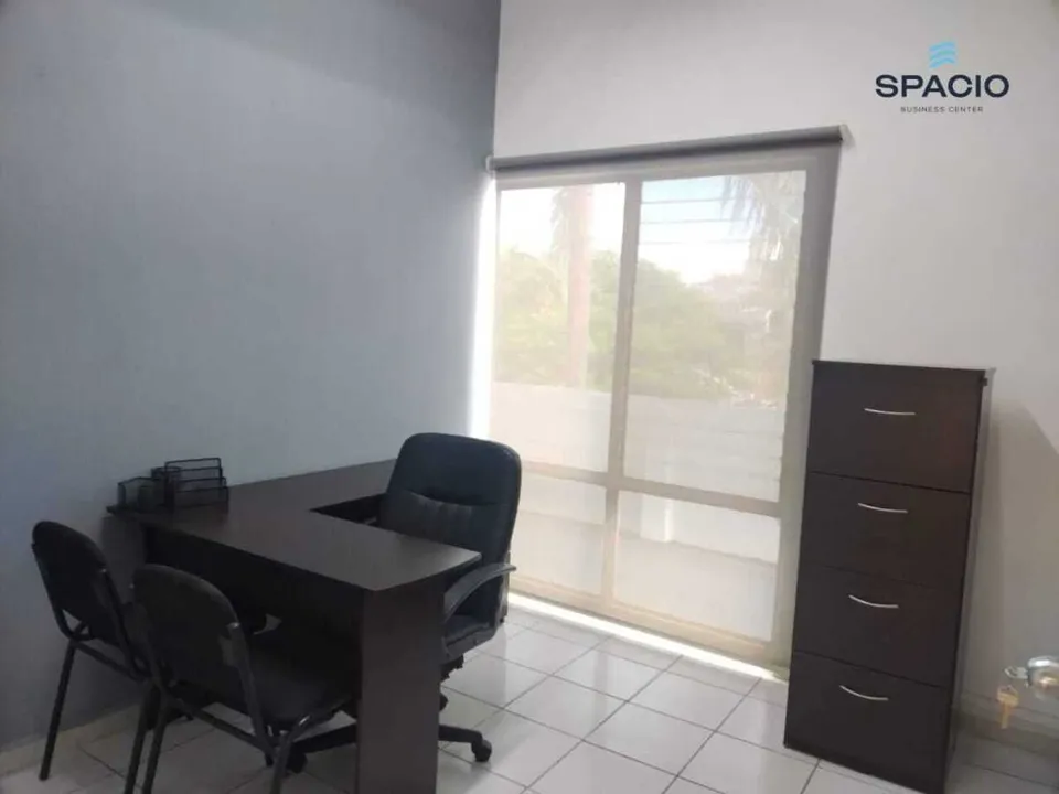 Foto 6 de OFICINAS EN RENTA EN LA COLONIA JARDINES DEL BOSQUE A SUPER PRECIO!!!