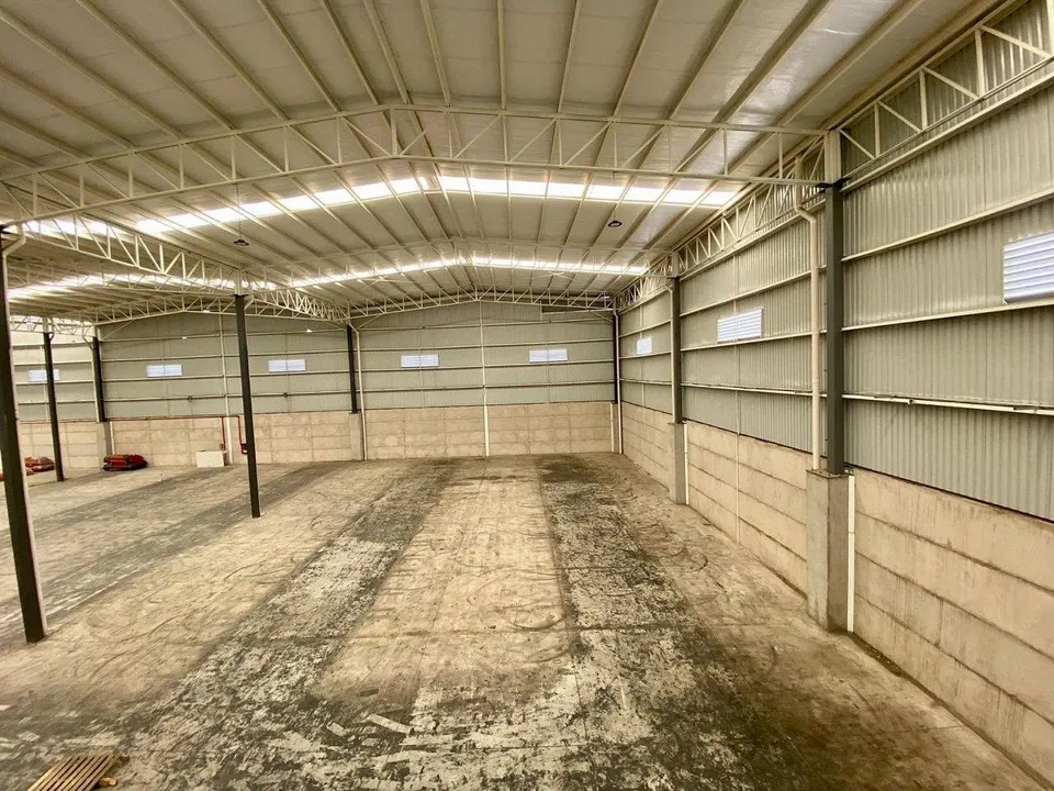 Foto 6 de NAVE INDUSTRIAL EN RENTA 4,000 mt 2 TECHADOS LA VENTA DEL ASTILLERO