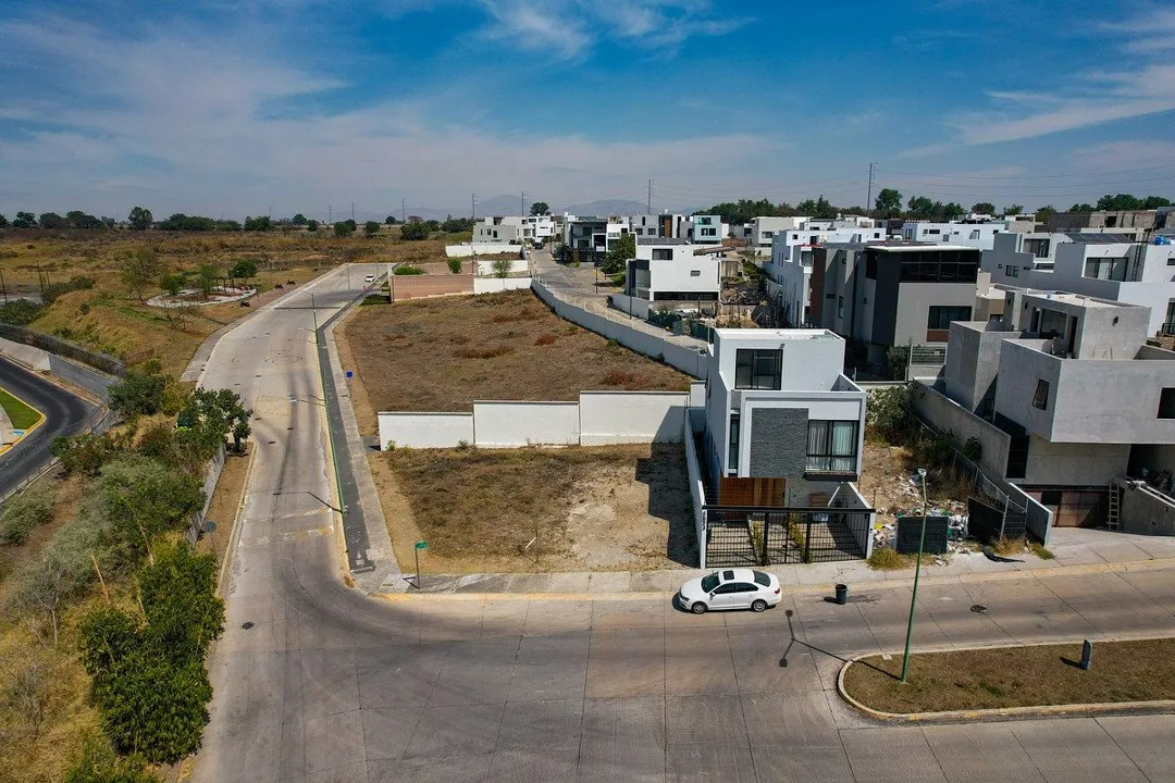 Foto 3 de Terreno en venta en Parques Vallarta | Circuito interior | Zona Real – Zapopan