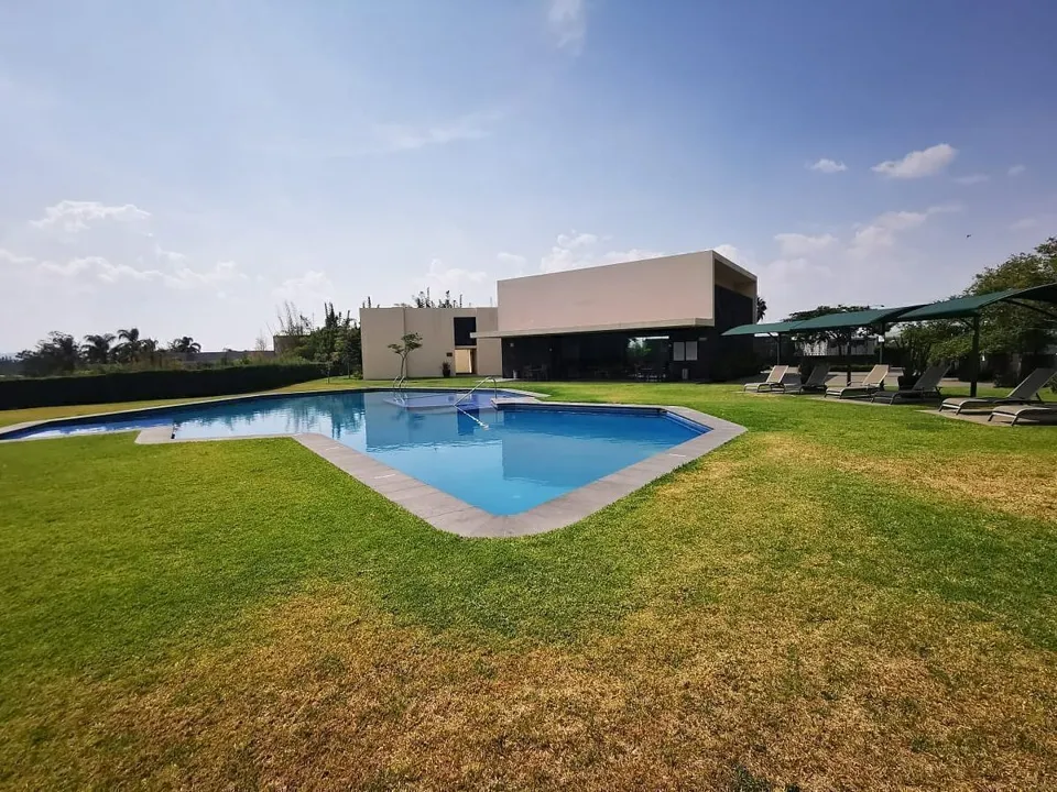 Foto 2 de Terreno en venta en Los Sueños Residencial, Zona El Bajío