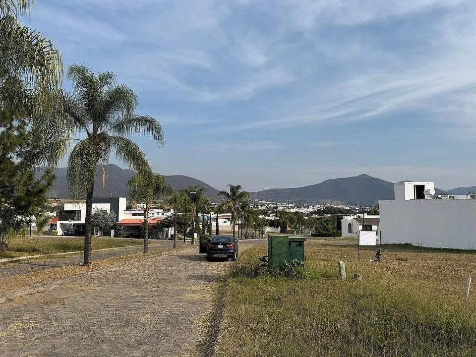 Foto 8 de SE VENDE TERRENO súper bueno, ubicado en COLINAS DE SANTA ANITA