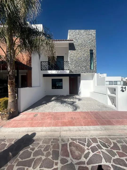 CASA NUEVA EN VENTA CORREGIDORA