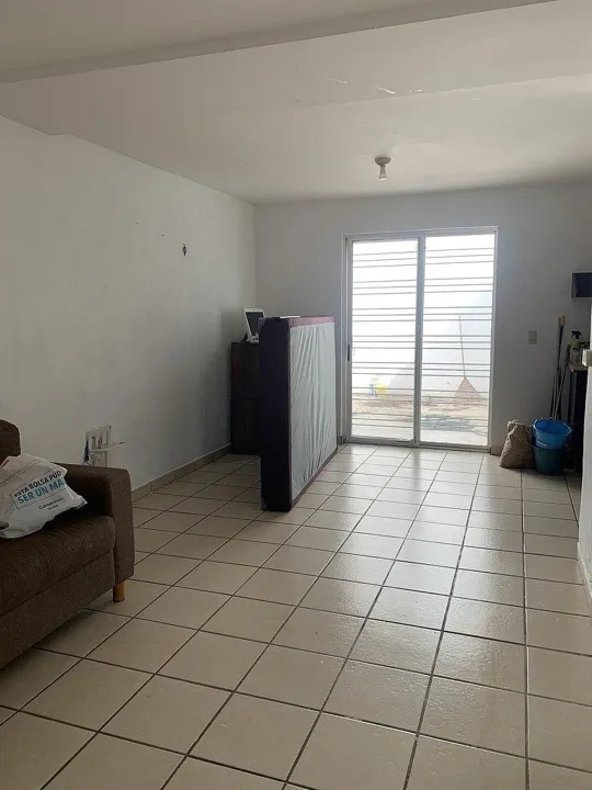 Foto 2 de Casa en RENTA en coto sobre AV. VALLE DE LOS MOLINOS