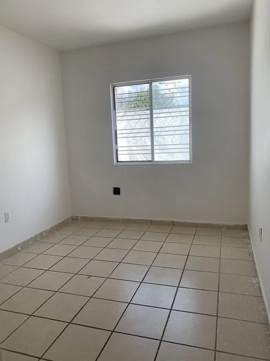 Foto 6 de Casa en RENTA en coto sobre AV. VALLE DE LOS MOLINOS