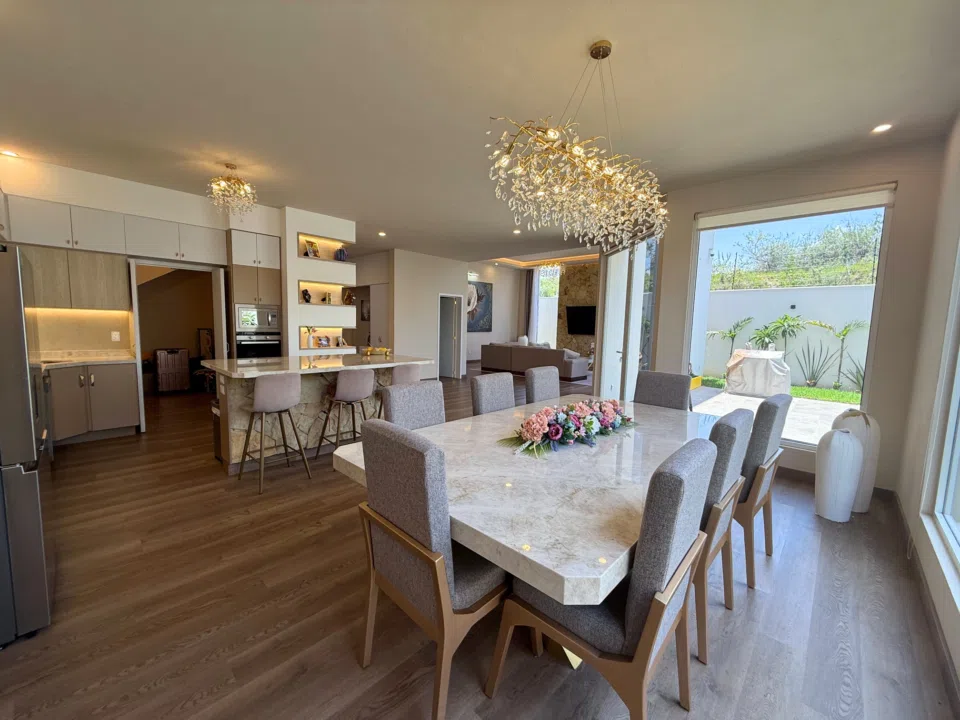 Foto 5 de Casa de autor amueblada en venta Bosques de  Santa Anita
