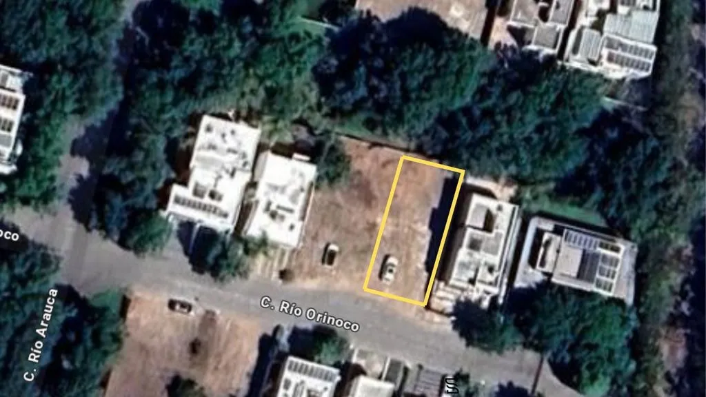 Foto 2 de Terreno en venta en Avenida General Ramón Corona, Valle Real, Zapopan