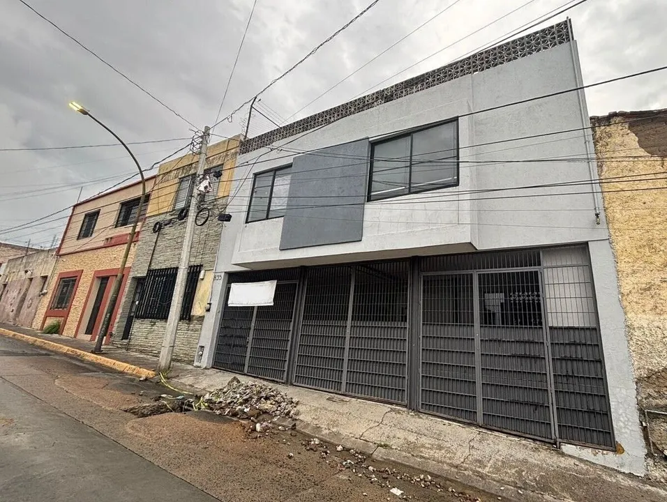 OFICINAS RECIEN REMODELADAS EN COL. CENTRO DE GUADALAJARA, JAL.