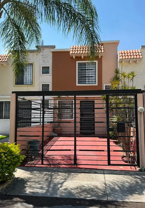 Casa En Venta En Los Cantaros, Tlajomulco.