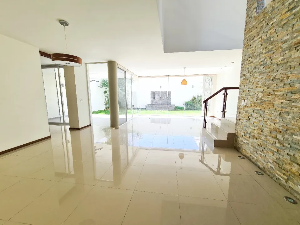 Foto 3 de Casa en venta en Avenida Universidad, Puerta del Bosque , Zapopan