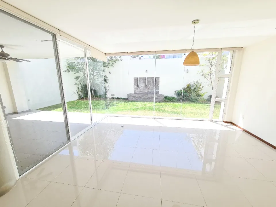 Foto 6 de Casa en venta en Avenida Universidad, Puerta del Bosque , Zapopan
