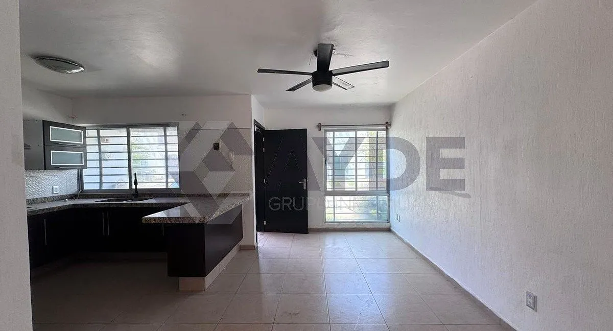 Foto 8 de CASA EN VENTA EN FORÉT RESIDENCIAL INT. 117