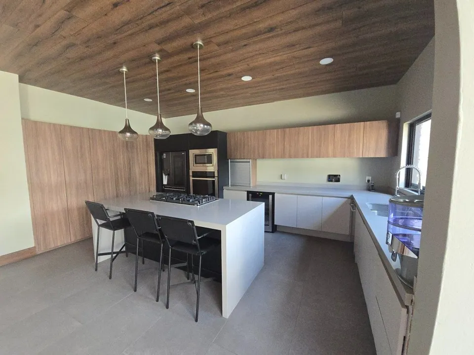 Foto 3 de CASA EN VENTA EN EL PALOMAR, SECCIÓN JOCKEY CLUB | TLAJ