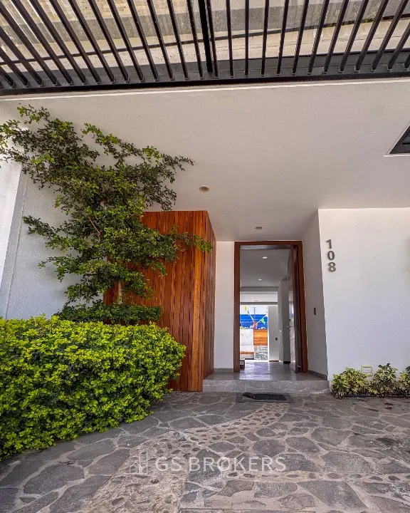 Foto 4 de Casa en venta en Paseo del Amanecer, Solares Residencial, Zapopan