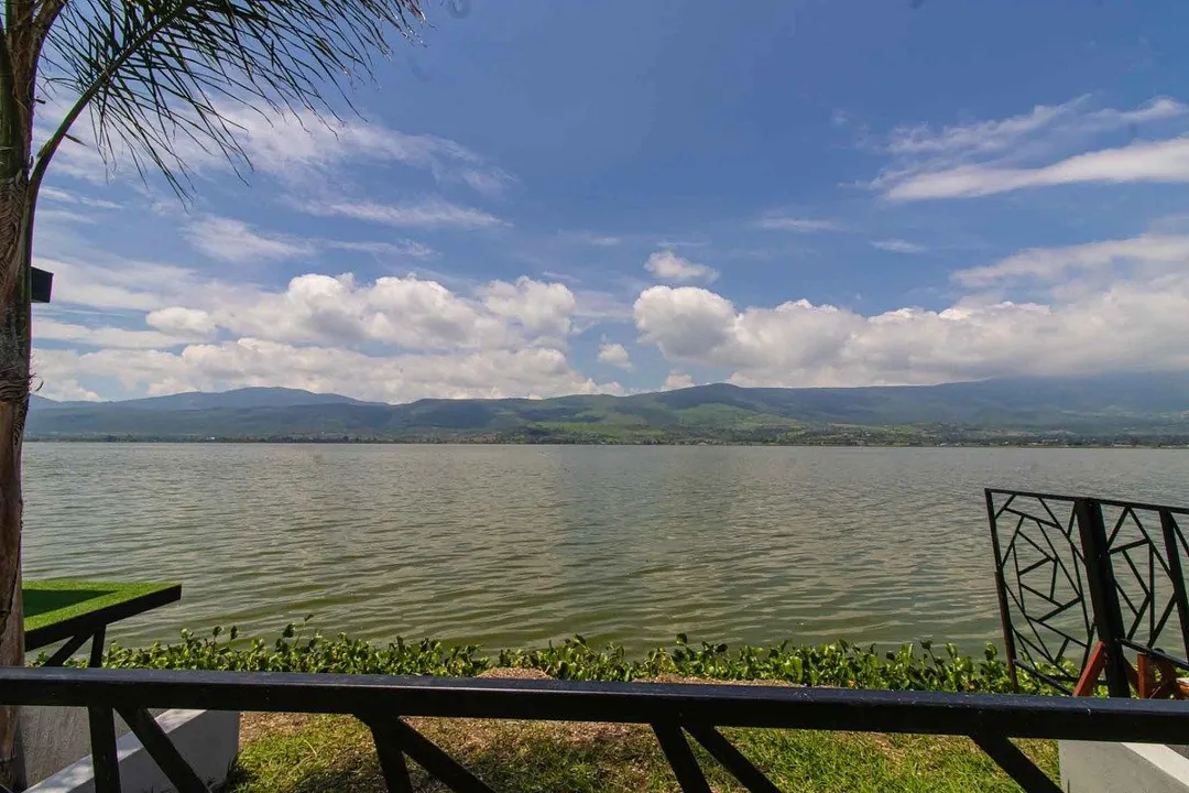 Foto 2 de Casa de Campo en Venta en Cajititlan