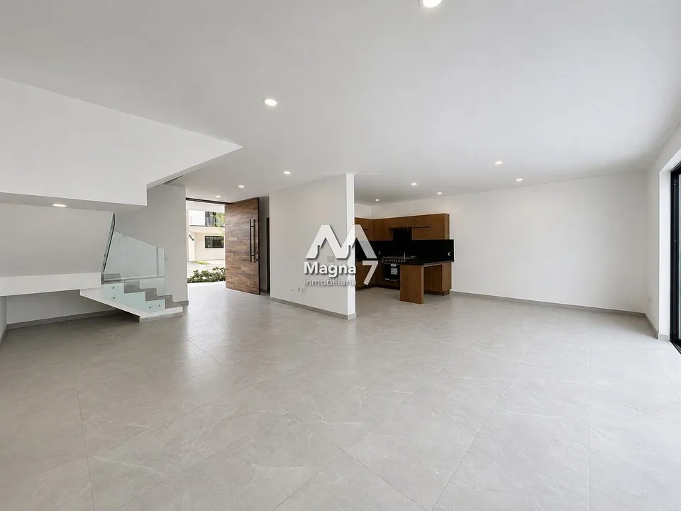Foto 5 de RENTA CASA EN SOLARES RESIDENCIAL