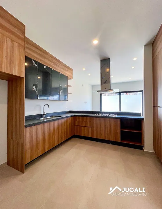 Foto 9 de Casa en venta dentro de coto en Valle Imperial, Zapopan, Jalisco