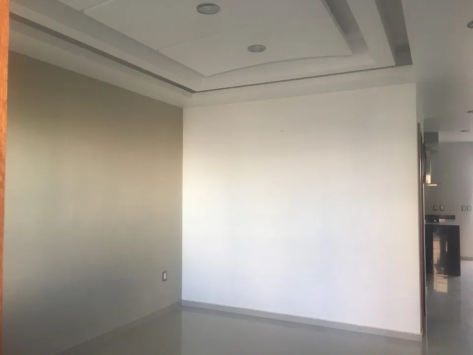 Foto 2 de CASA EN RENTA EN LA CIMA