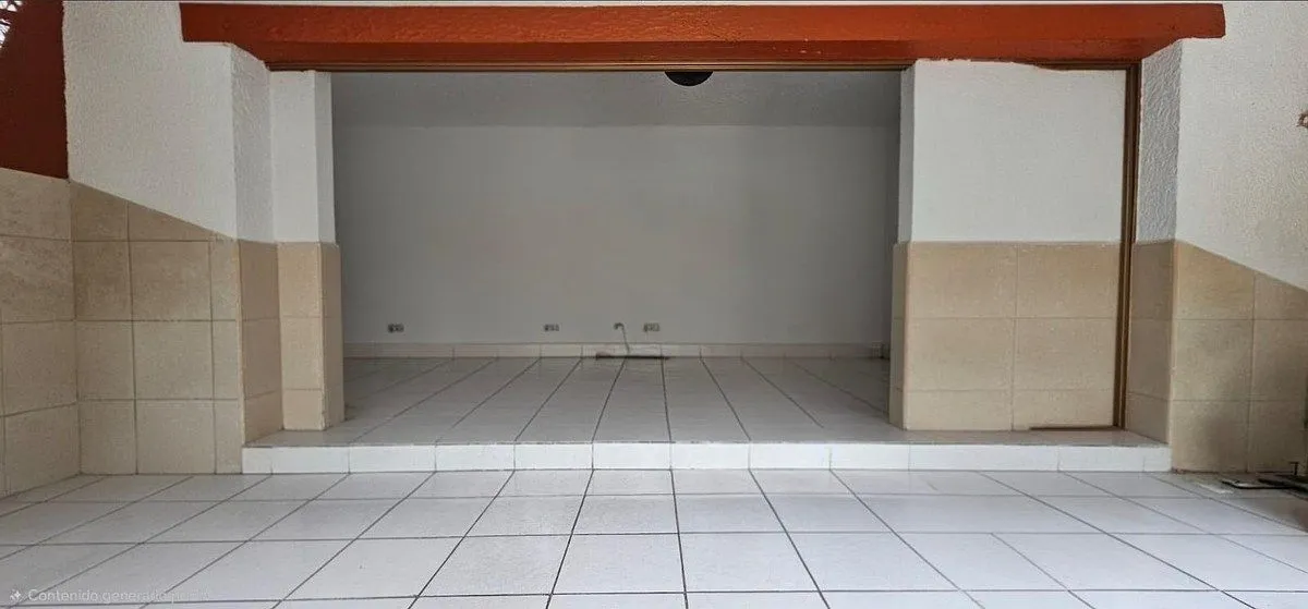 Foto 7 de DOS LOCALES COMERCIALES EN VENTA EN RESIDENCIAL EL TAPATIO