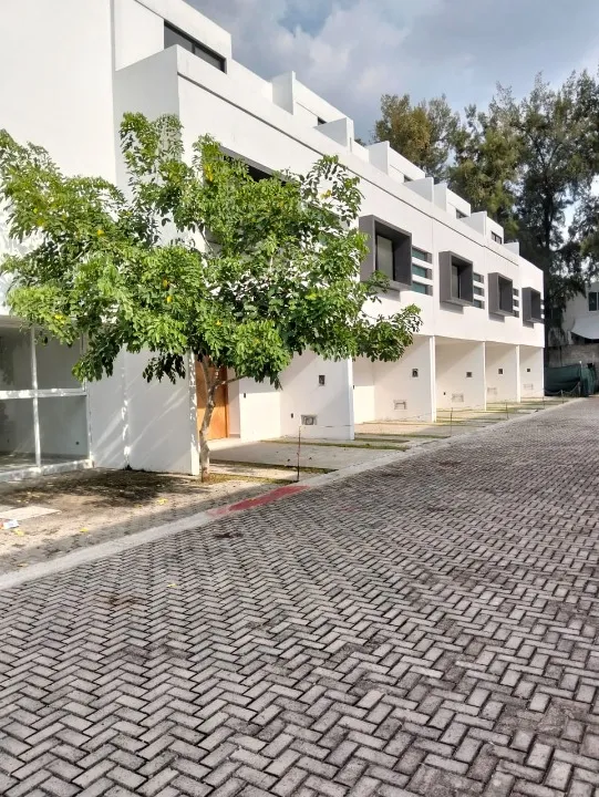 Foto 2 de Casa en renta en Calle Prolongacion Guardia Nacional, Santa Ana Tepetitlán, Zapopan