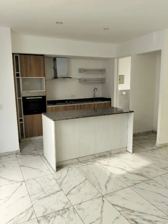 Foto 4 de Casa en renta en Calle Prolongacion Guardia Nacional, Santa Ana Tepetitlán, Zapopan