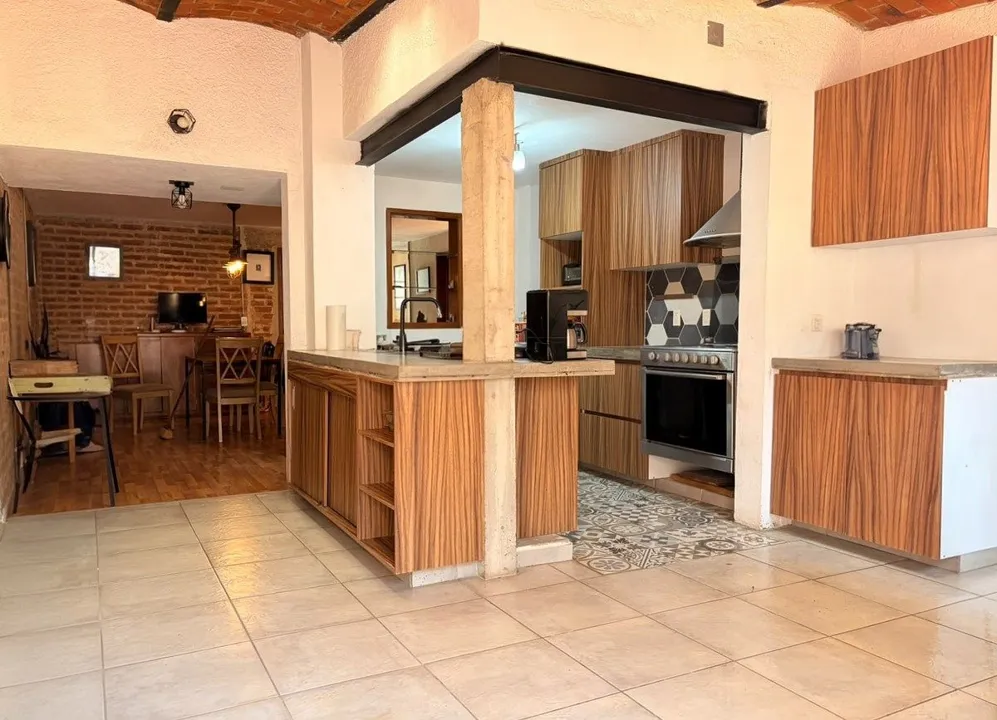Foto 6 de Casa en venta para remodelar en Jardines de Guadalupe