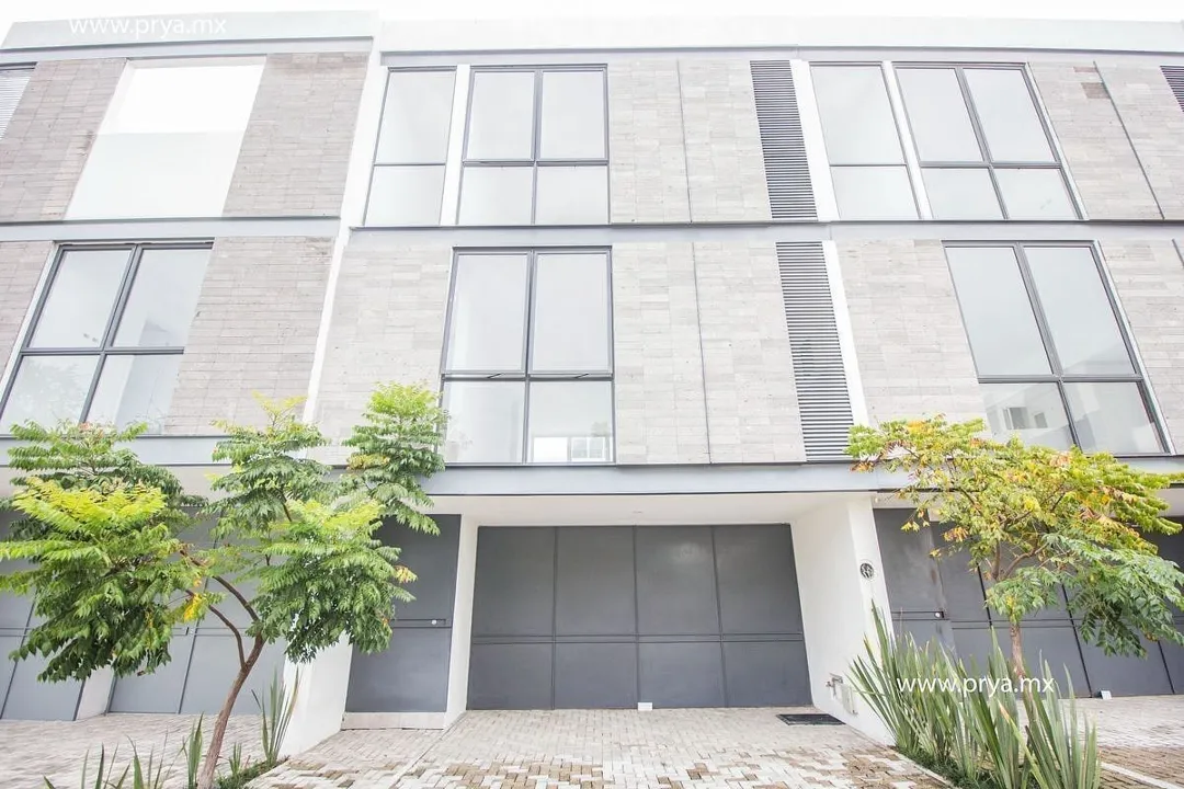 Foto 4 de Casa en Venta en Santa Ana Tepetitlán, Zapopan Jalisco.