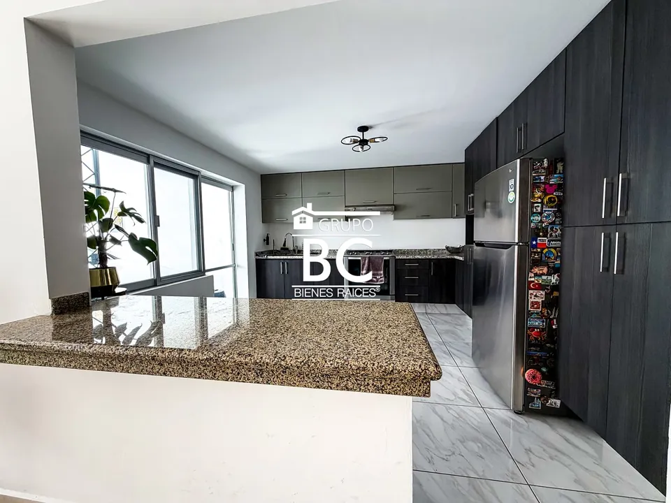 Foto 4 de Casa en venta remodelada en La Estancia