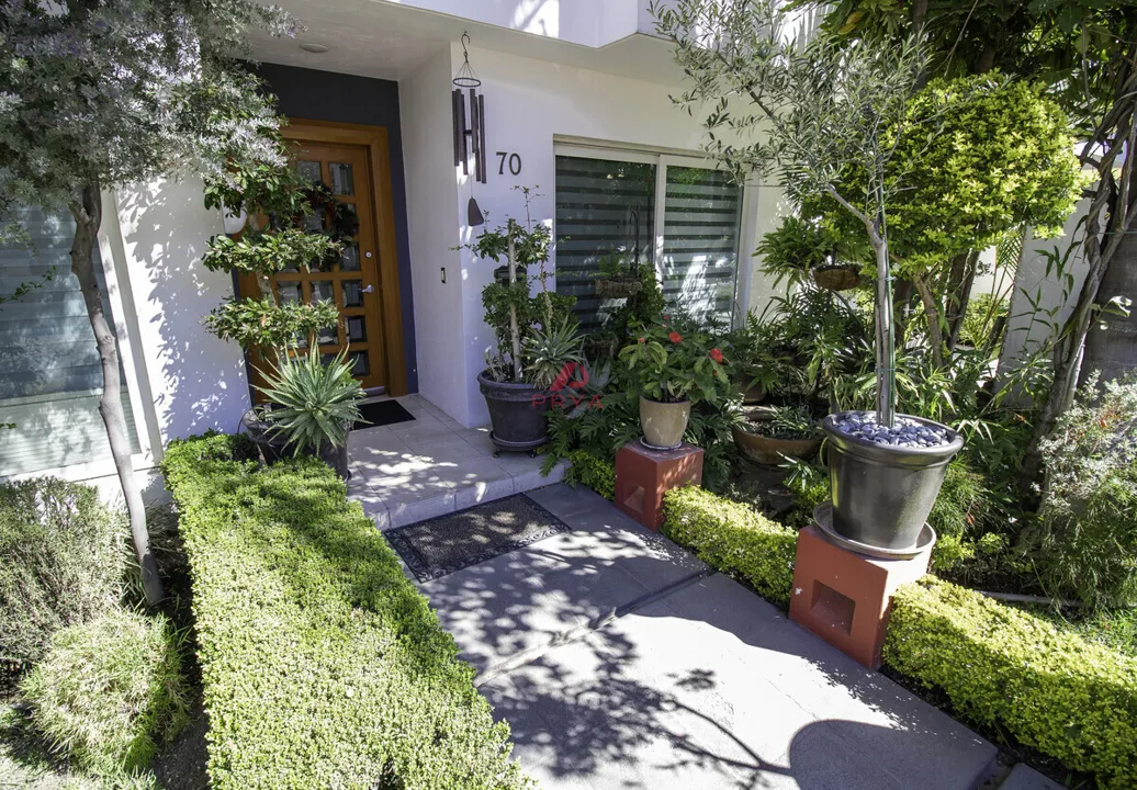 Foto 6 de Propiedad en VENTA - Escudero 100, Fraccionamiento Jardín Real, 45136 Zapopan, Jal, México