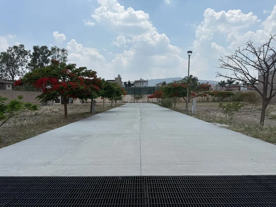 Terreno en venta en La Palmira | $8,000 m² | Zona Bugambilias