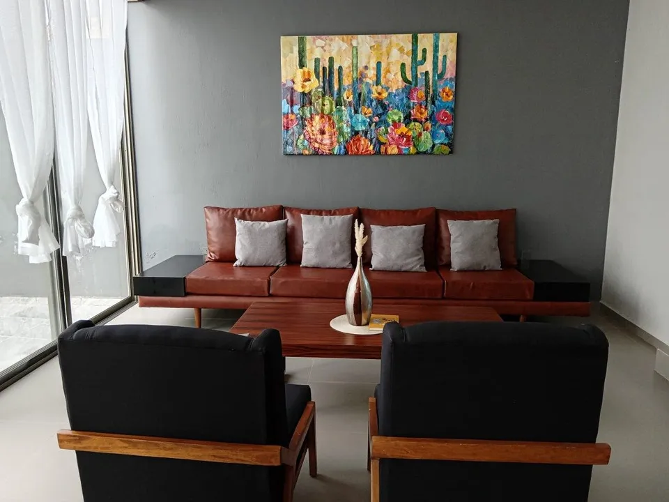 Foto 4 de CASA EN VENTA FRACCIONAMIENTO LOS ROBLES EN ZAPOAPAN