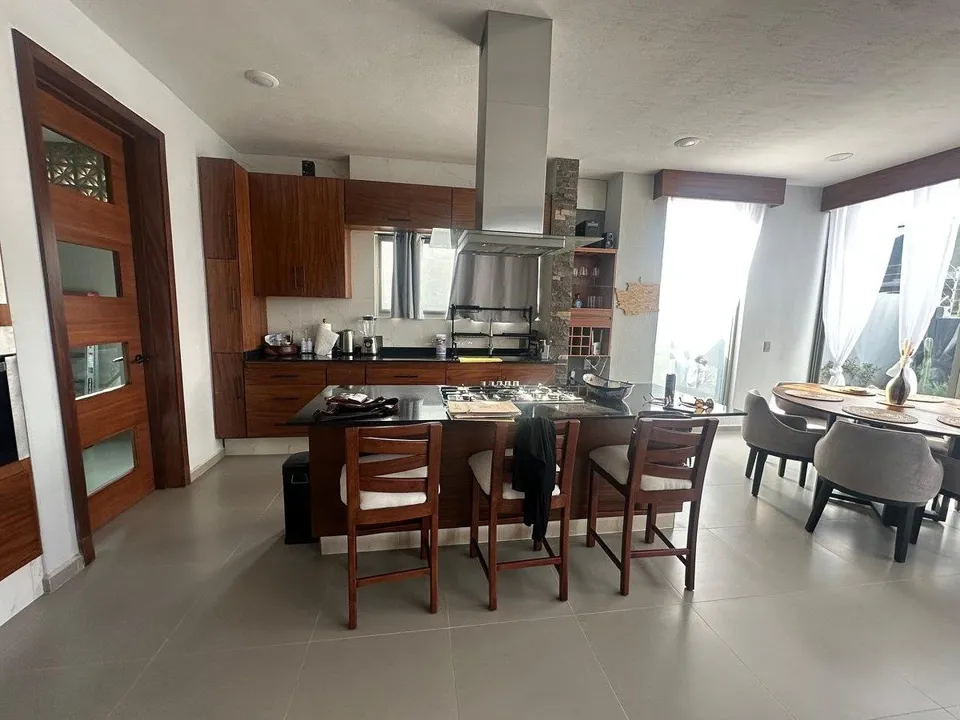Foto 6 de CASA EN VENTA FRACCIONAMIENTO LOS ROBLES EN ZAPOAPAN