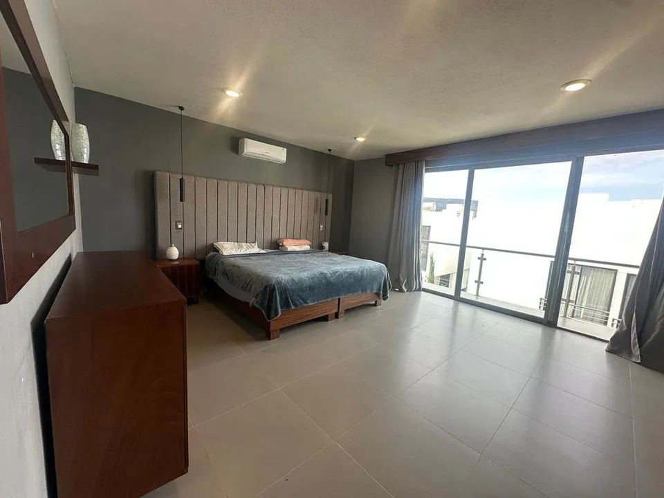 Foto 9 de CASA EN VENTA FRACCIONAMIENTO LOS ROBLES EN ZAPOAPAN