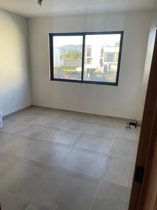 Foto 5 de Casa en venta en Coto Paraje zona Galerias Santa Anita Tlajomulco